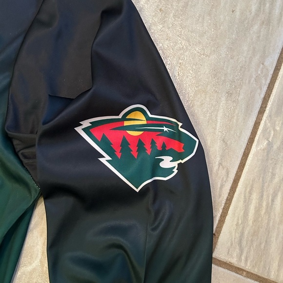 Minnesota Wild shirt - Picture 3 of 10